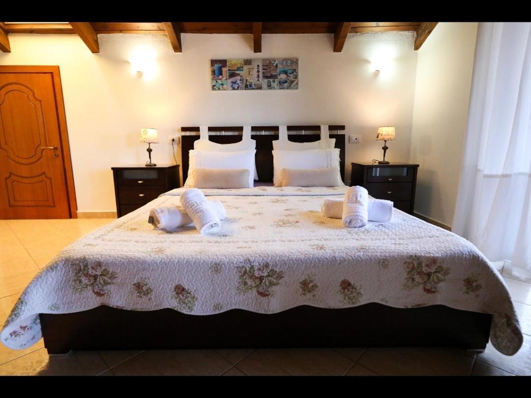Apartments Athina Orikum Εξωτερικό φωτογραφία